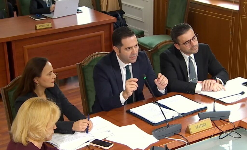 Paketa fiskale, Malaj: Nuk është amnisti fiskale, fshihet plotësisht 20 për qind e borxhit tatimor